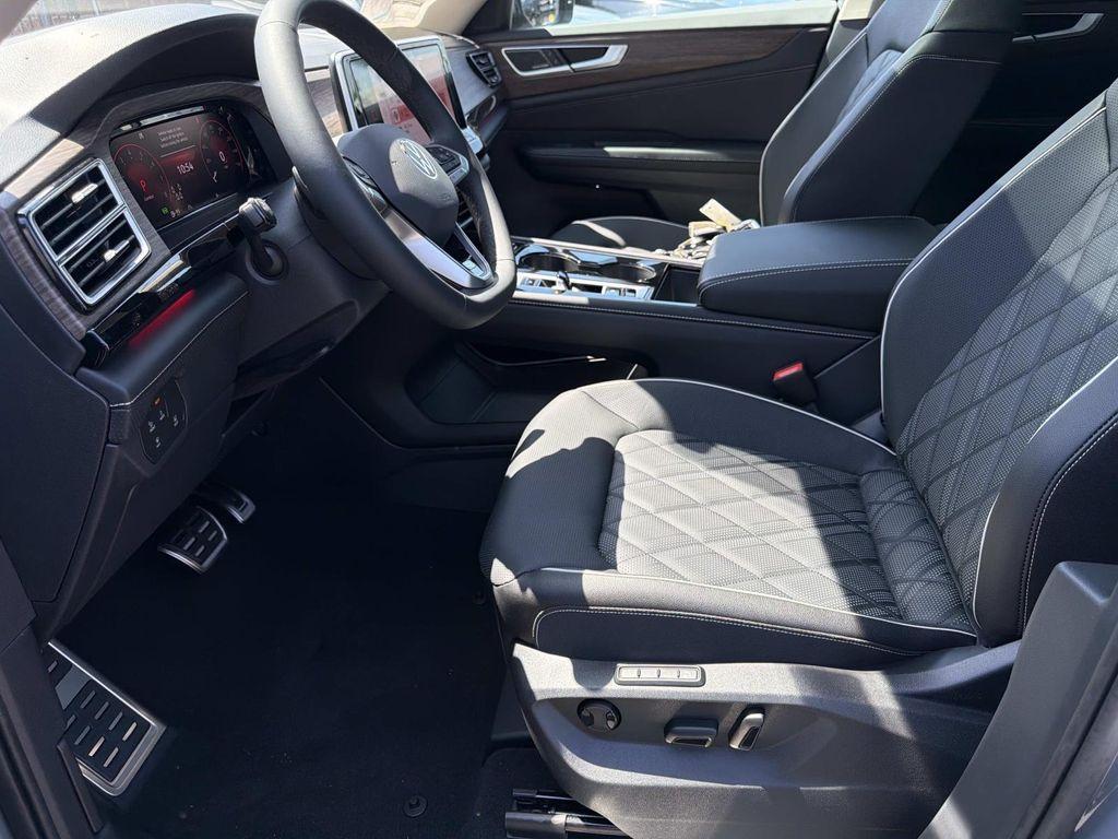 new 2026 Volkswagen Atlas car, priced at $58,455