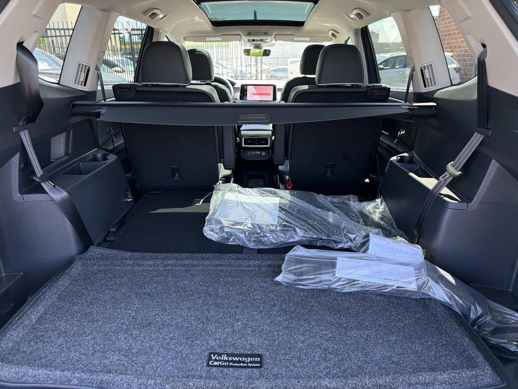 new 2026 Volkswagen Atlas car, priced at $58,455