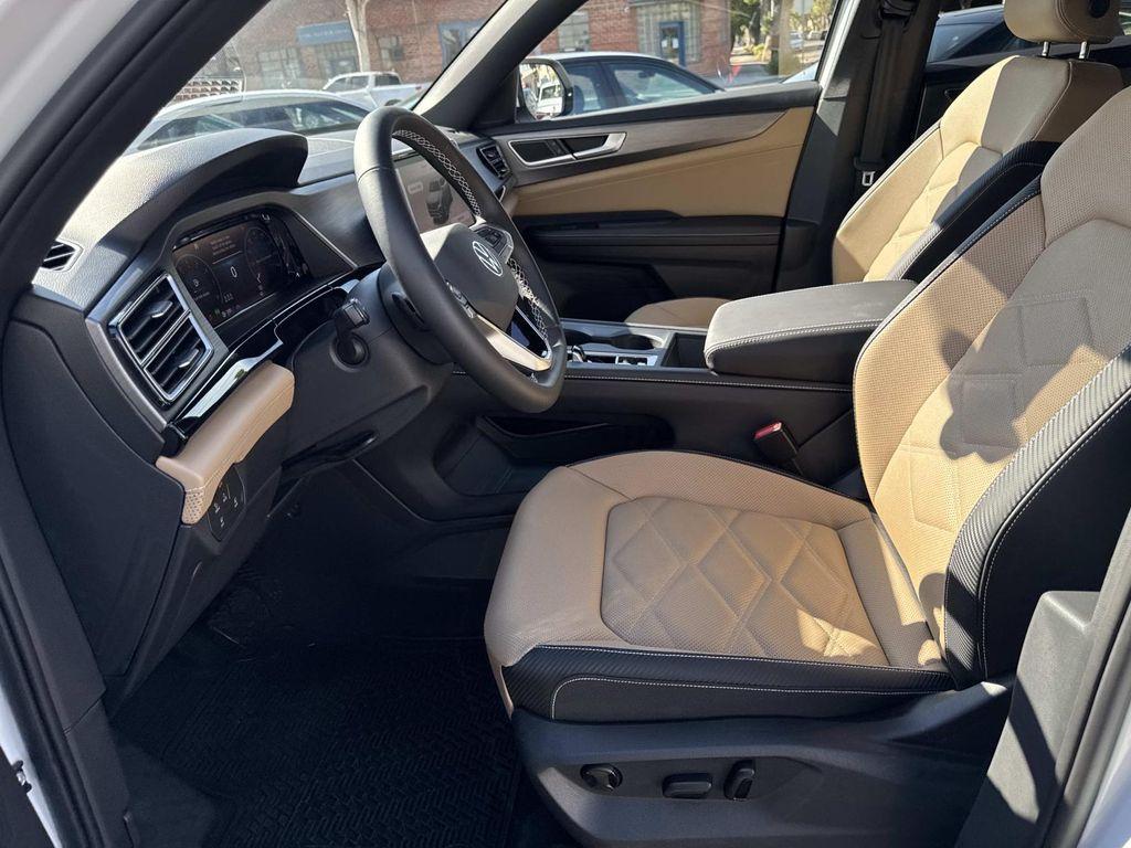 new 2026 Volkswagen Atlas Cross Sport car, priced at $40,526