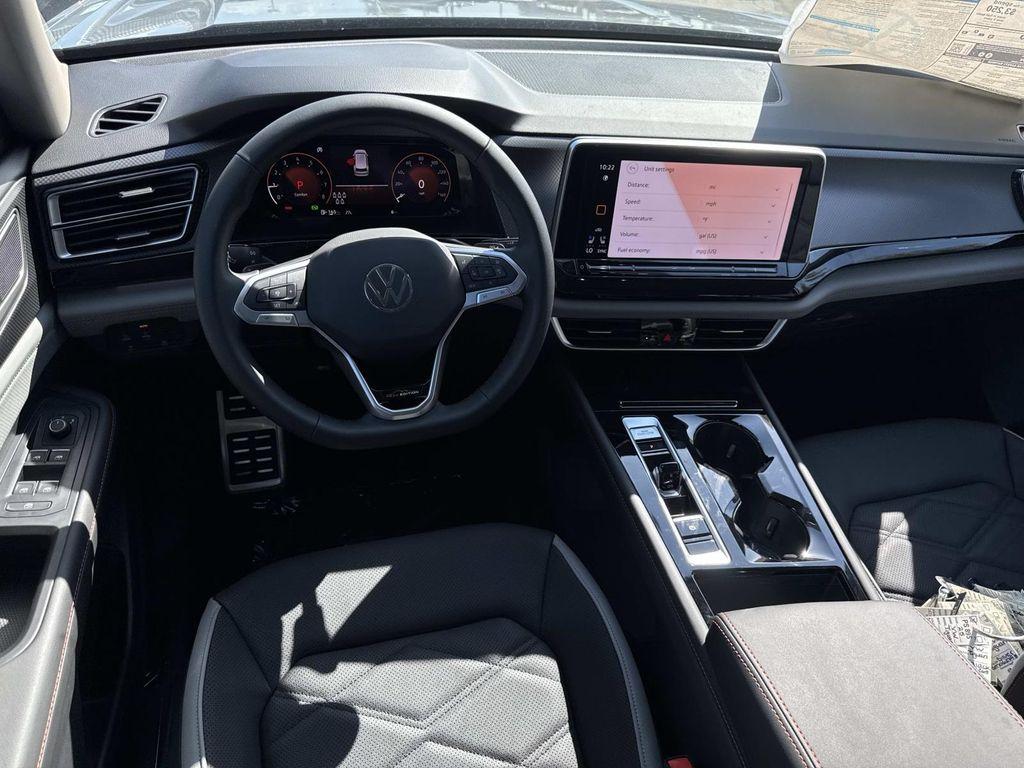 new 2026 Volkswagen Atlas car, priced at $51,428