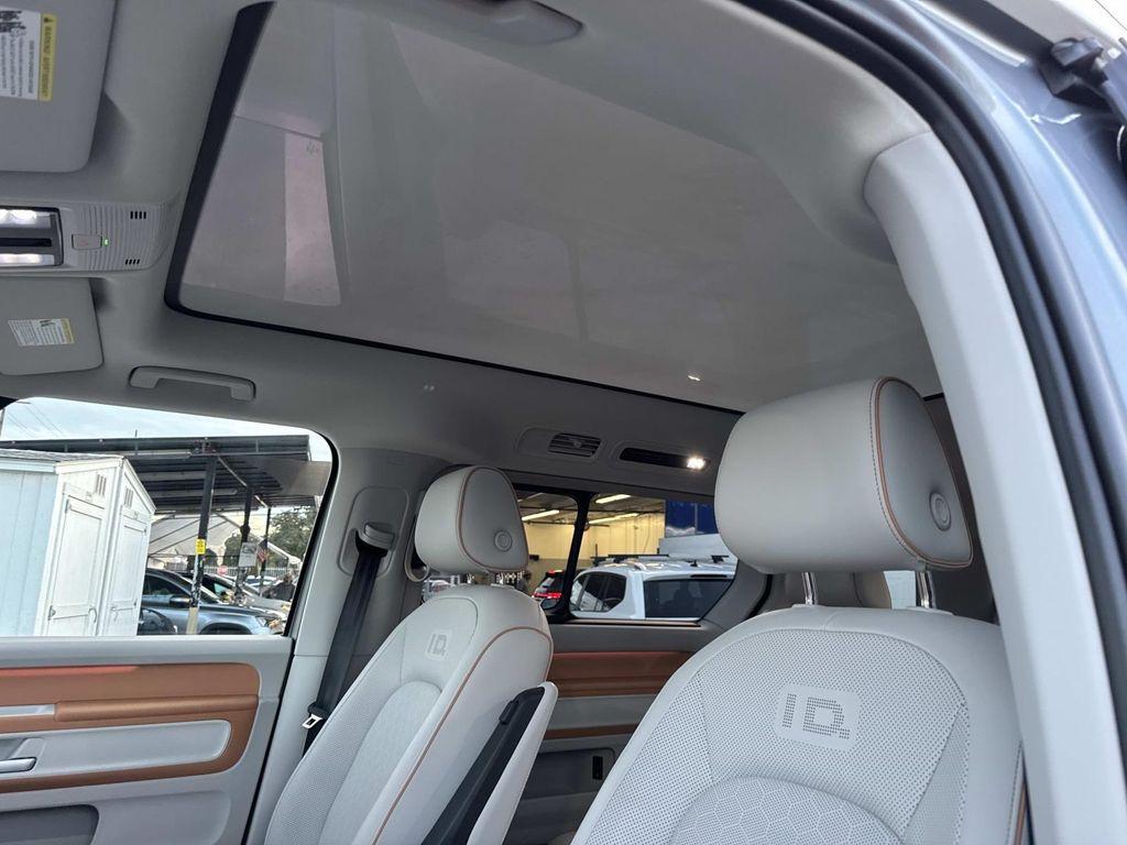 used 2025 Volkswagen ID. Buzz car, priced at $53,500