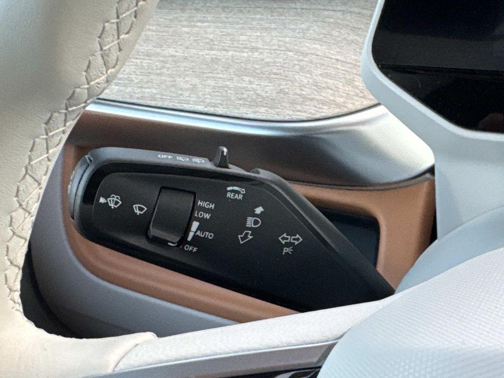 used 2025 Volkswagen ID. Buzz car, priced at $53,500