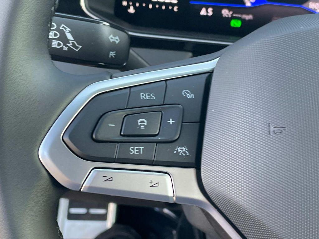 new 2025 Volkswagen Jetta car, priced at $25,500