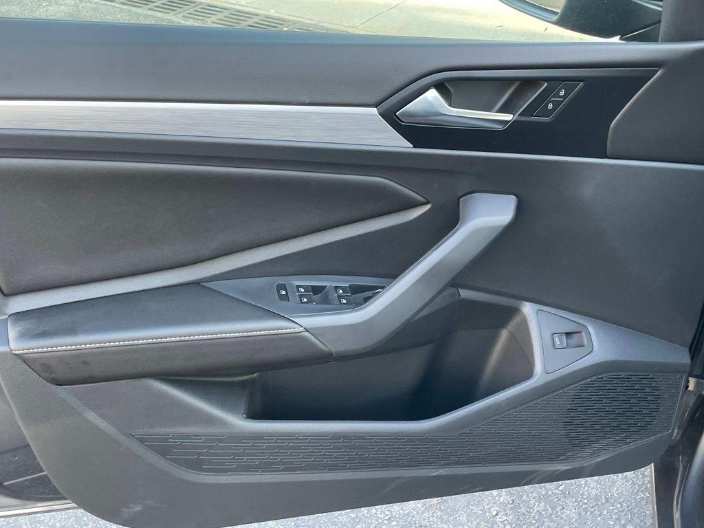 new 2025 Volkswagen Jetta car, priced at $25,500