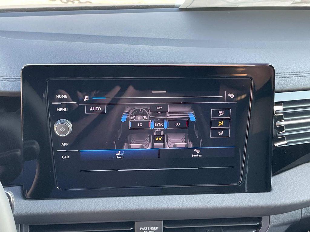 new 2025 Volkswagen Jetta car, priced at $25,500