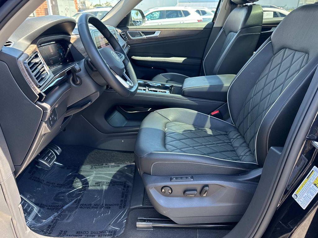used 2025 Volkswagen Atlas car, priced at $42,500