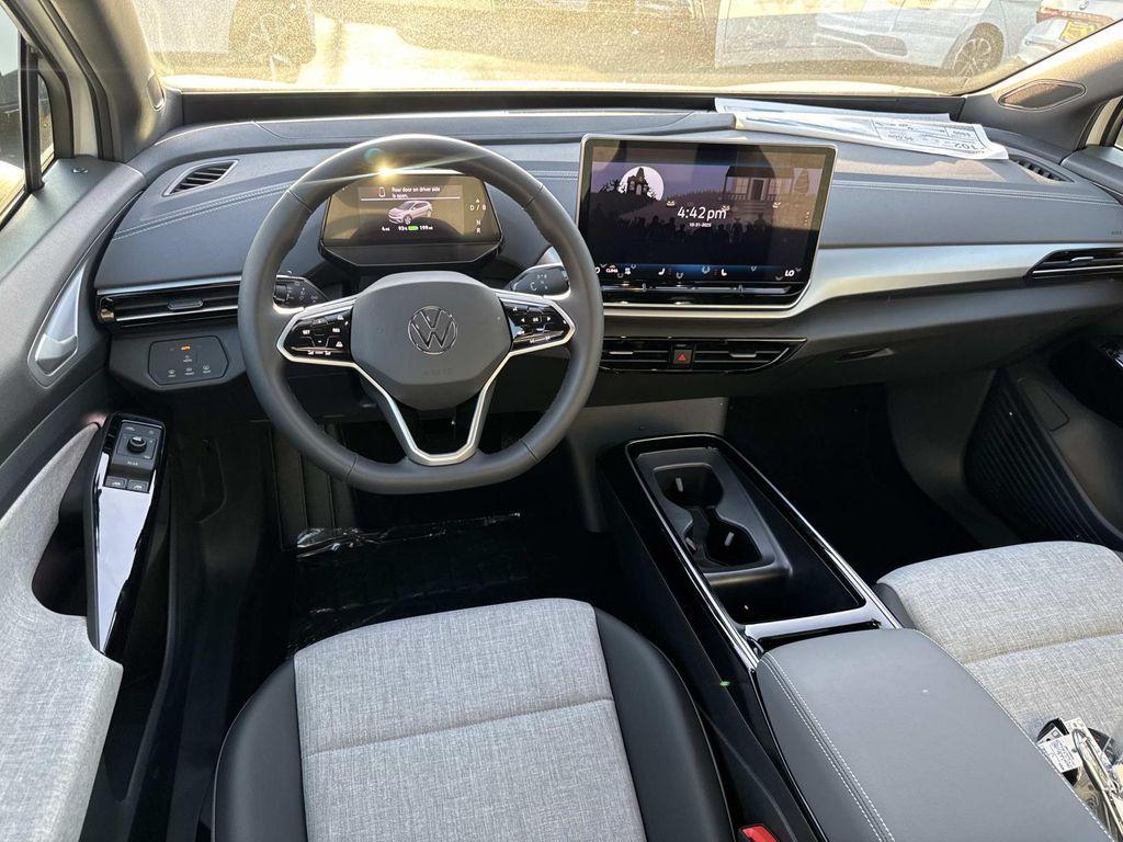 new 2025 Volkswagen ID.4 car, priced at $51,171