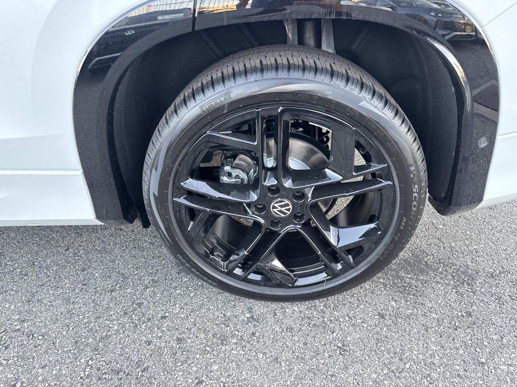 new 2026 Volkswagen Tiguan car, priced at $40,064