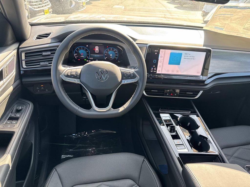 new 2026 Volkswagen Atlas Cross Sport car, priced at $49,124