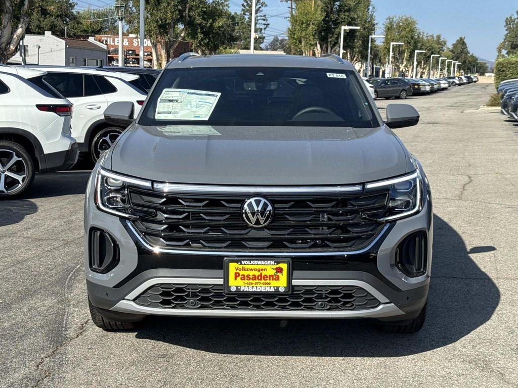 new 2026 Volkswagen Atlas Cross Sport car, priced at $49,124