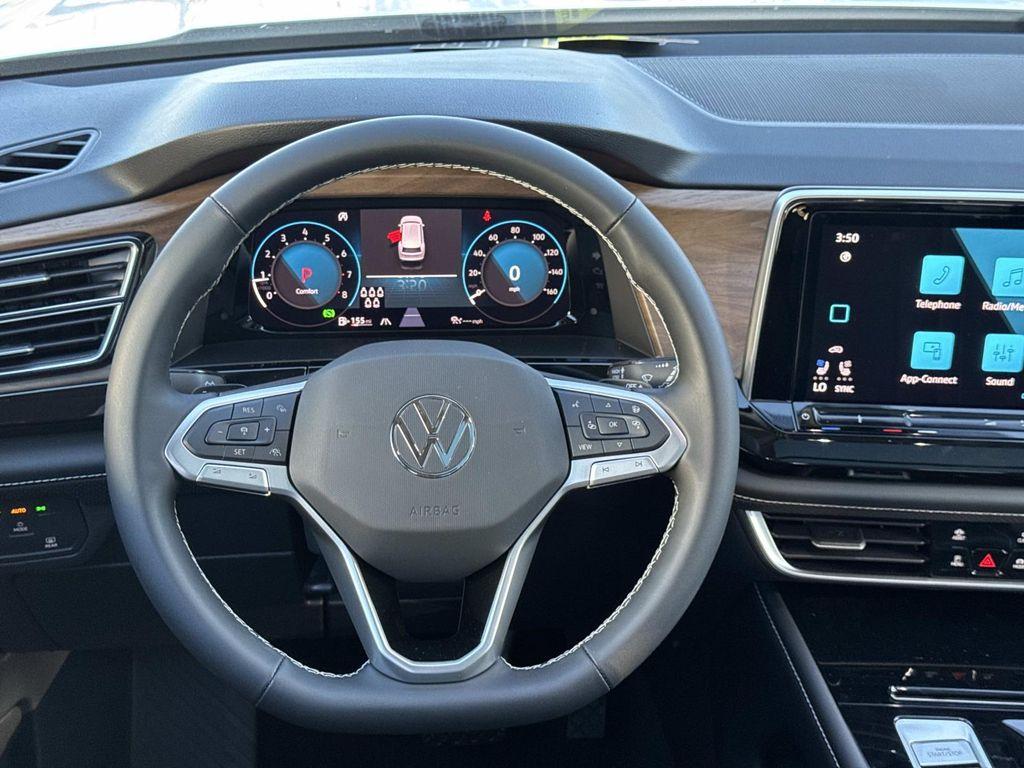 new 2026 Volkswagen Atlas car, priced at $48,542