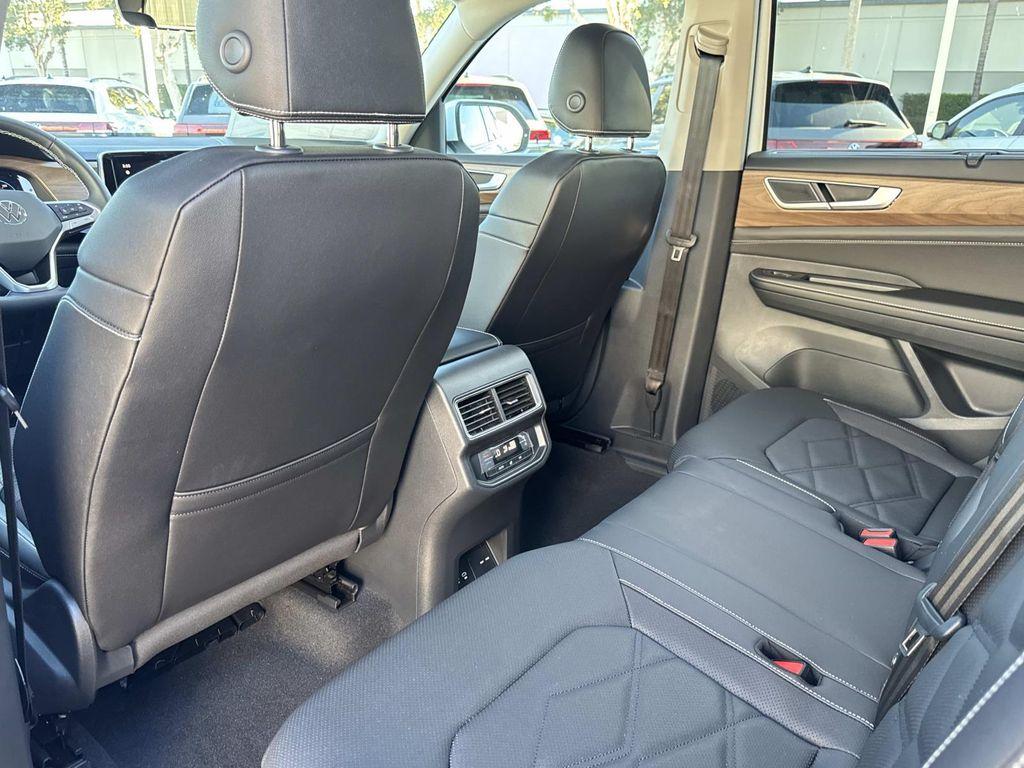 new 2026 Volkswagen Atlas car, priced at $48,542