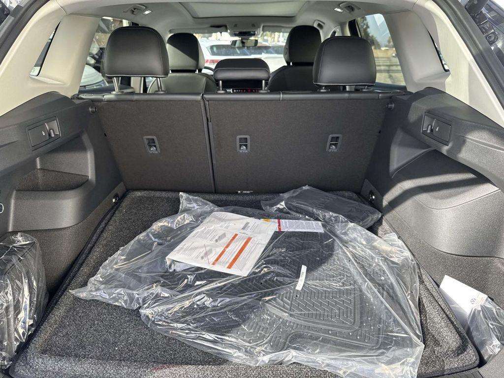 new 2026 Volkswagen Tiguan car, priced at $36,994