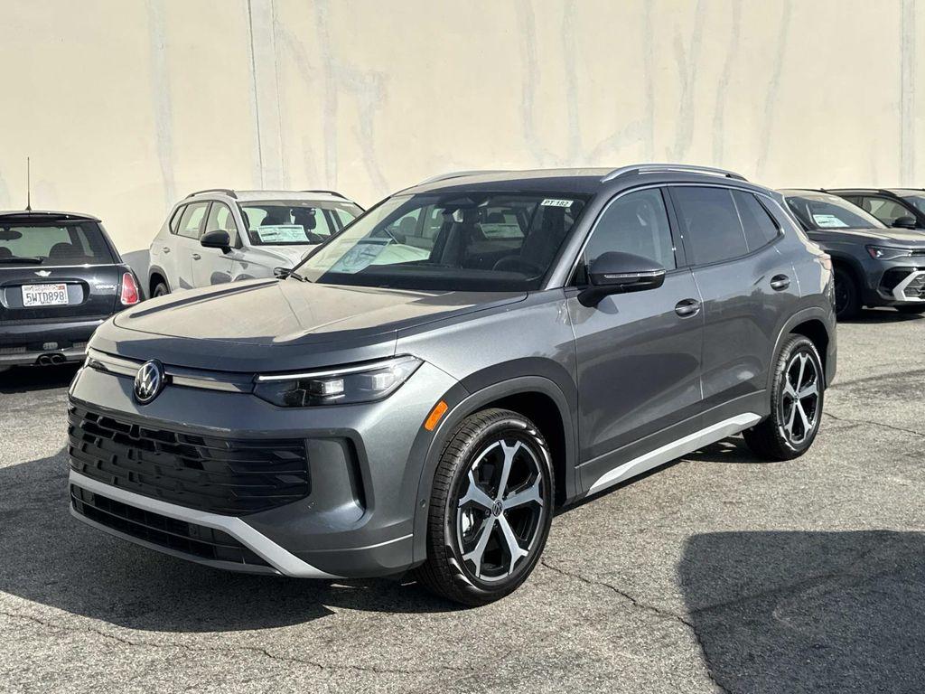 new 2026 Volkswagen Tiguan car, priced at $35,794