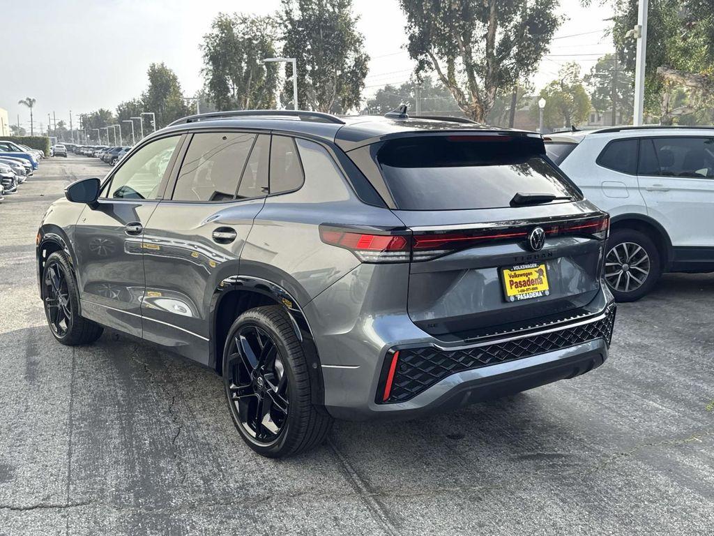 new 2026 Volkswagen Tiguan car, priced at $39,609