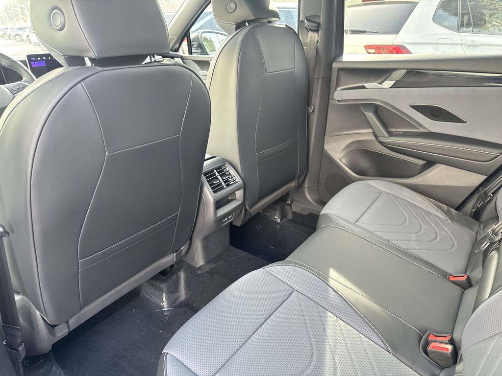 new 2026 Volkswagen Tiguan car, priced at $39,609