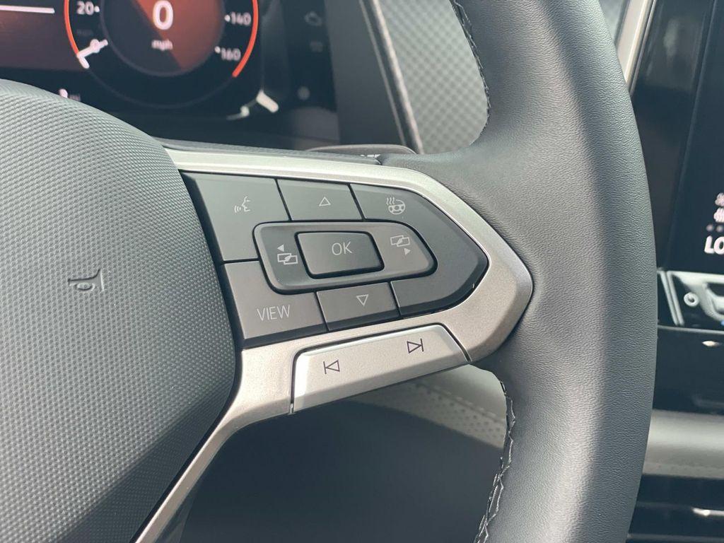 new 2026 Volkswagen Atlas car, priced at $52,005