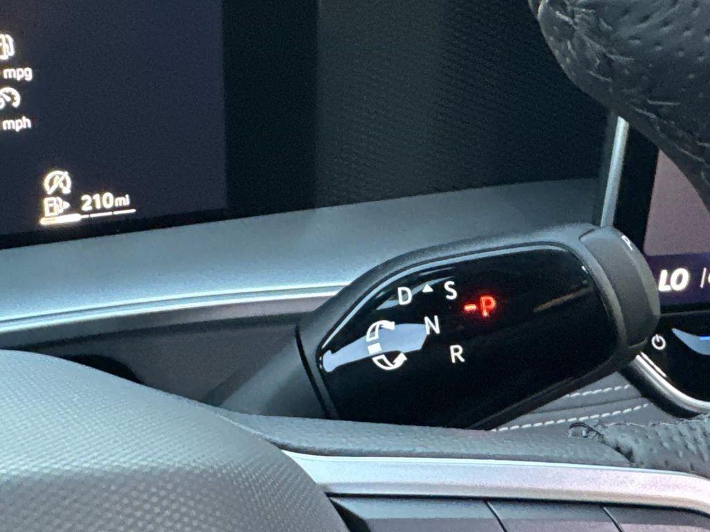 new 2026 Volkswagen Tiguan car, priced at $39,609