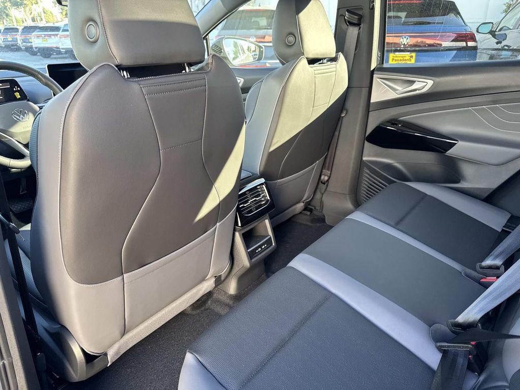 new 2026 Volkswagen ID.4 car, priced at $52,869