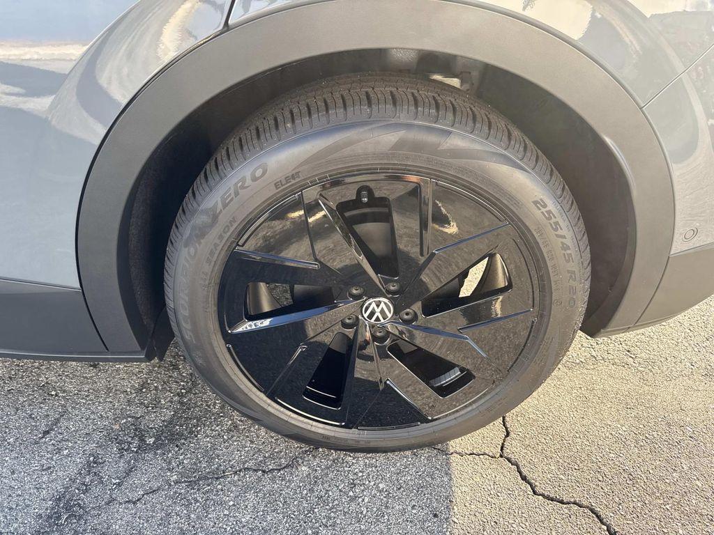 new 2026 Volkswagen ID.4 car, priced at $52,869