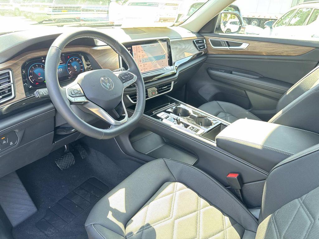 new 2026 Volkswagen Atlas car, priced at $50,675