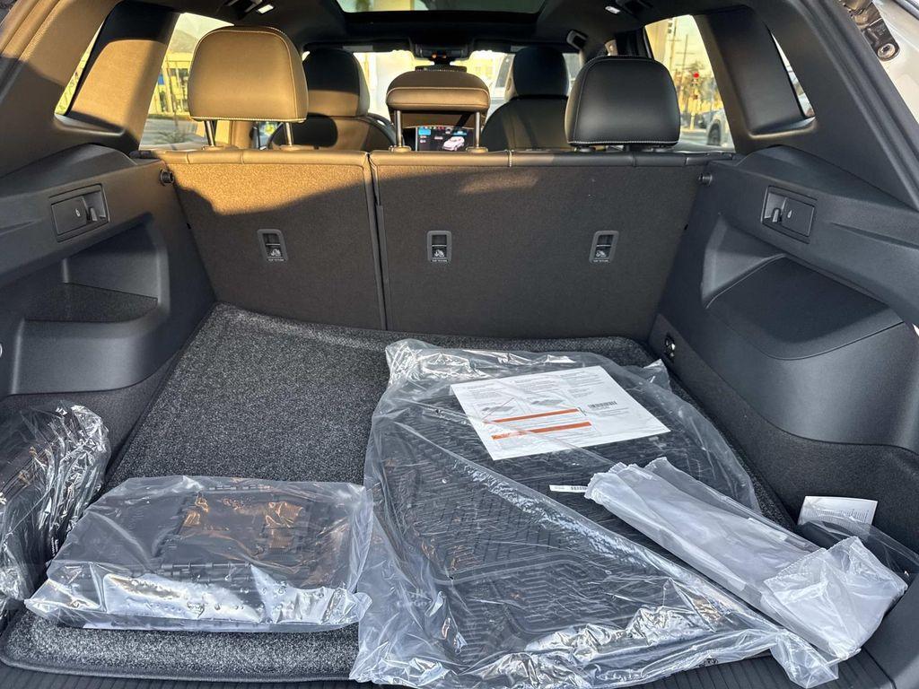 new 2026 Volkswagen Tiguan car, priced at $40,002