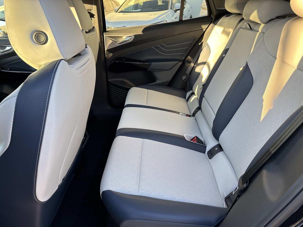 new 2026 Volkswagen ID.4 car, priced at $52,285