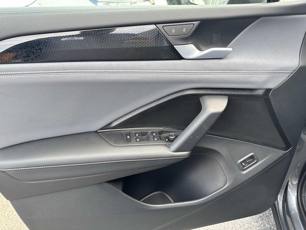 new 2026 Volkswagen Tiguan car, priced at $35,681