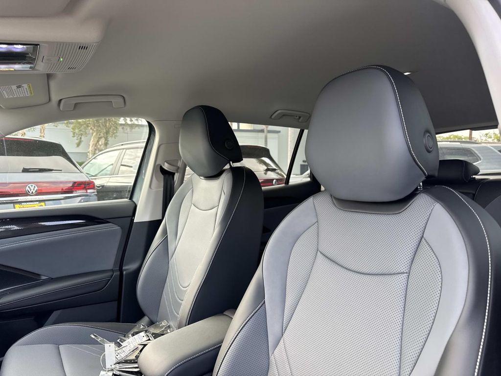 new 2026 Volkswagen Tiguan car, priced at $35,681