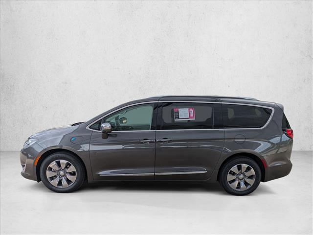 used 2019 Chrysler Pacifica Hybrid car, priced at $20,363