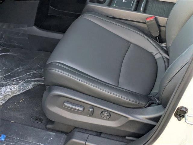 new 2026 Honda Odyssey car, priced at $42,437