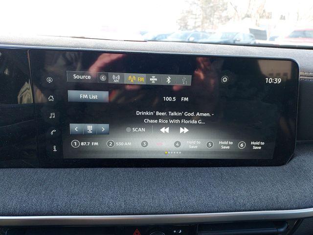 used 2025 Nissan Kicks car