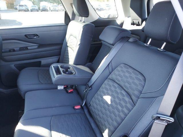 new 2025 Nissan Pathfinder car, priced at $43,890