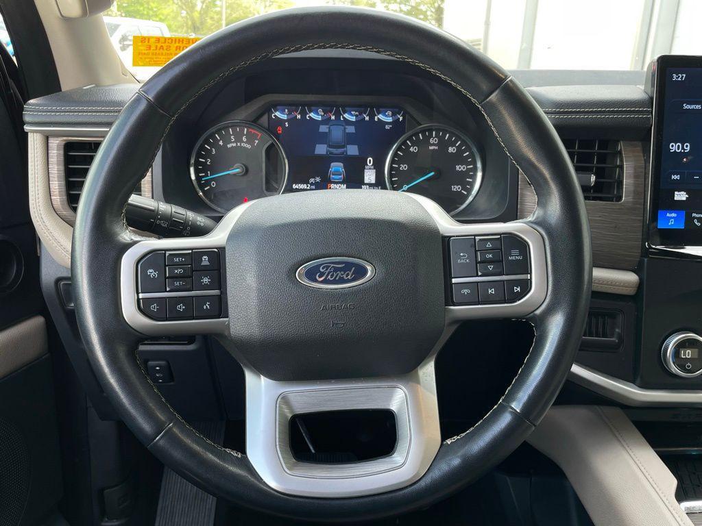 used 2024 Ford Expedition car, priced at $45,598