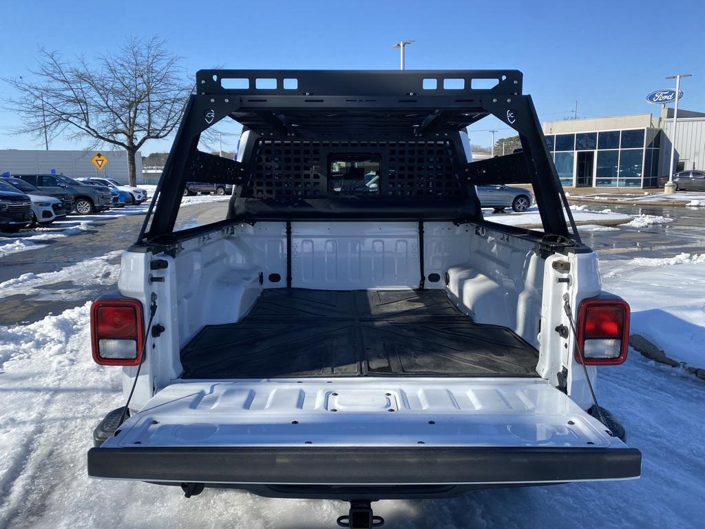 used 2022 Jeep Gladiator car, priced at $27,999