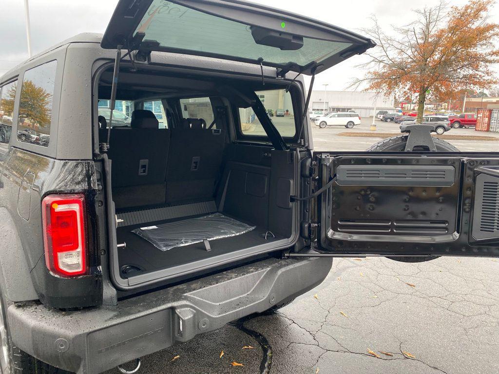 new 2025 Ford Bronco car, priced at $43,890