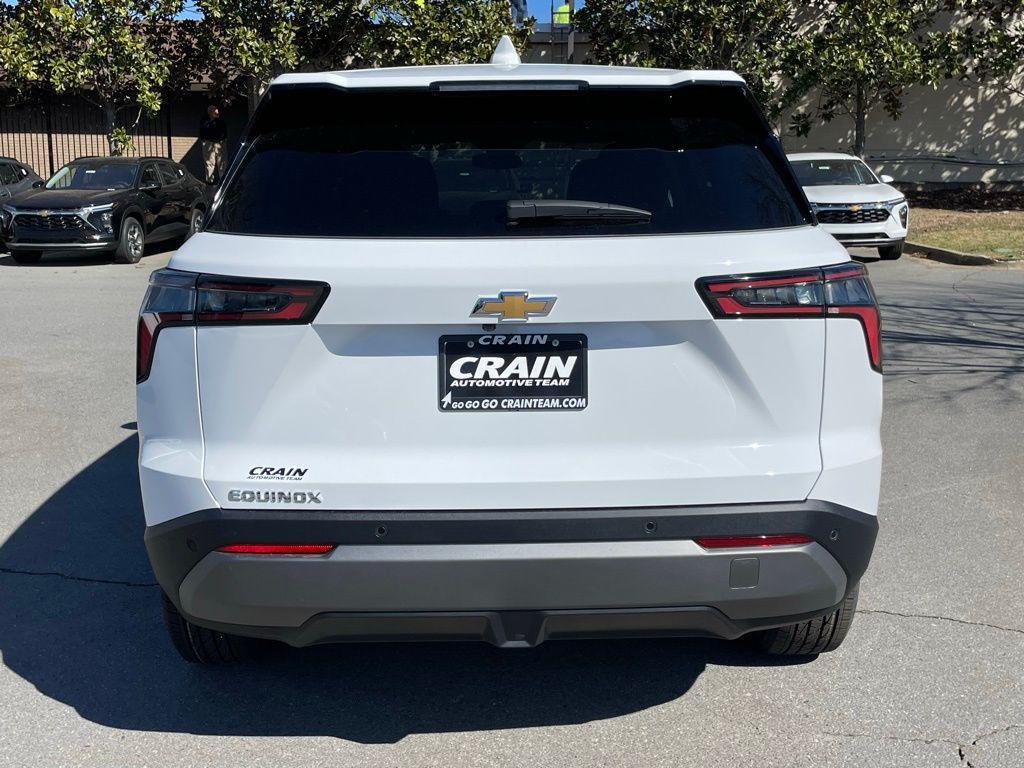 new 2026 Chevrolet Equinox car, priced at $28,490