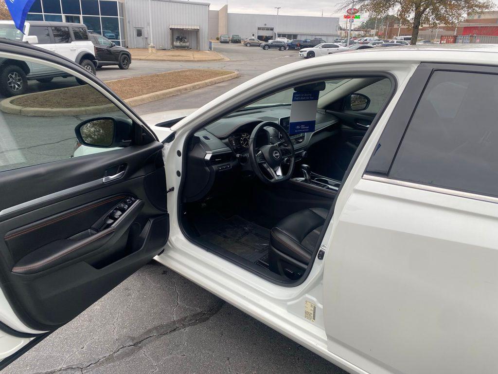 used 2023 Nissan Altima car, priced at $20,998