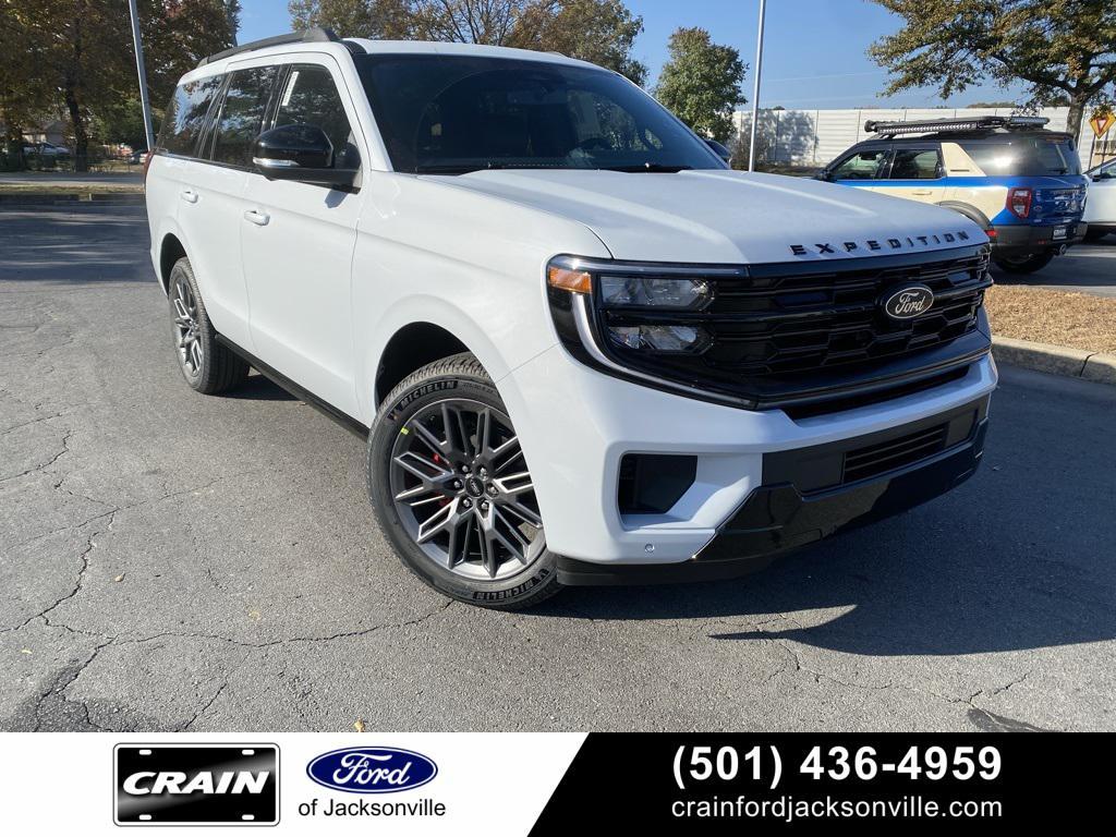 new 2025 Ford Expedition car, priced at $78,190