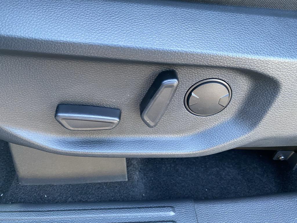 new 2025 Ford Ranger car, priced at $42,490