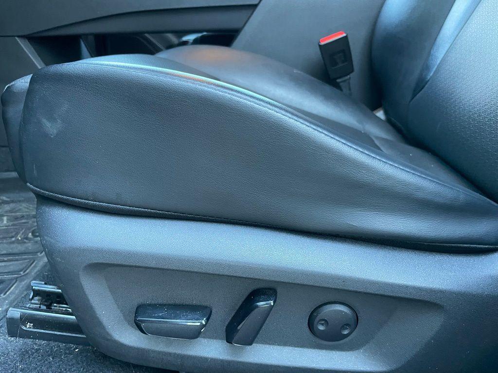 used 2021 Nissan Rogue car, priced at $18,872