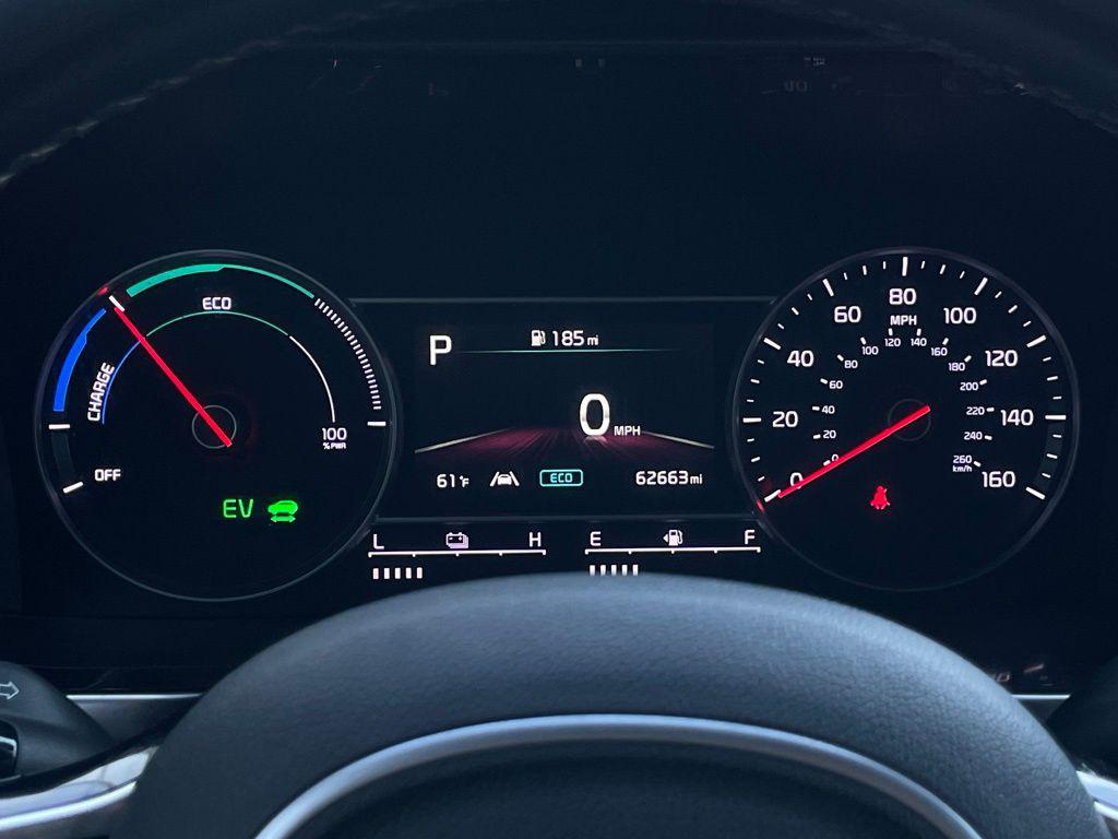 used 2022 Kia Sorento Hybrid car, priced at $22,893