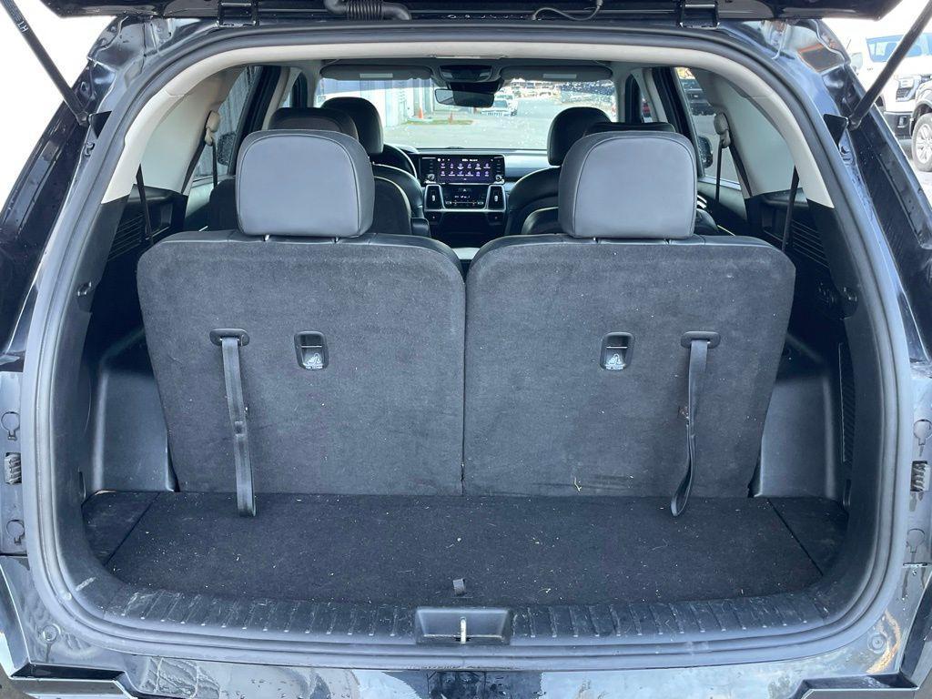 used 2022 Kia Sorento Hybrid car, priced at $22,893