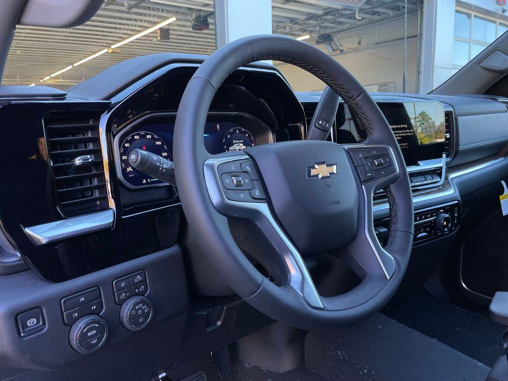 new 2026 Chevrolet Silverado 2500 car, priced at $68,290