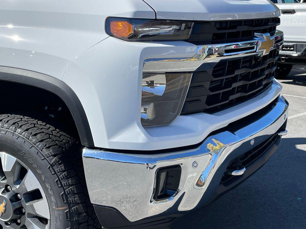 new 2026 Chevrolet Silverado 2500 car, priced at $68,290
