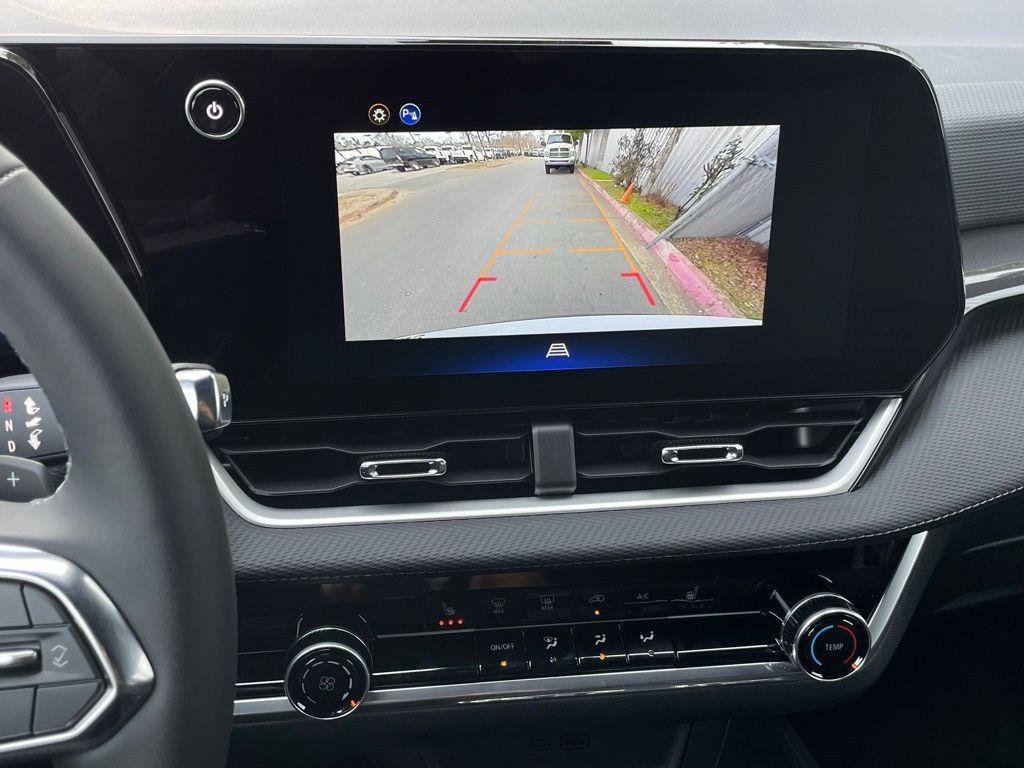 new 2026 Chevrolet Equinox car, priced at $28,490