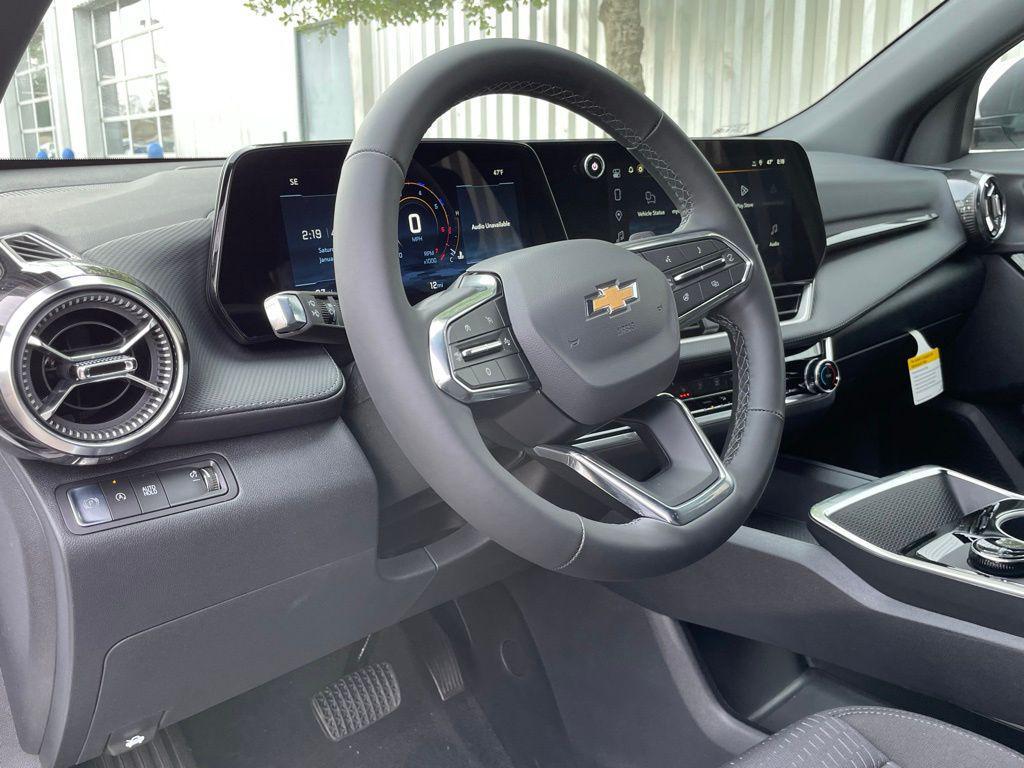 new 2026 Chevrolet Equinox car, priced at $28,490