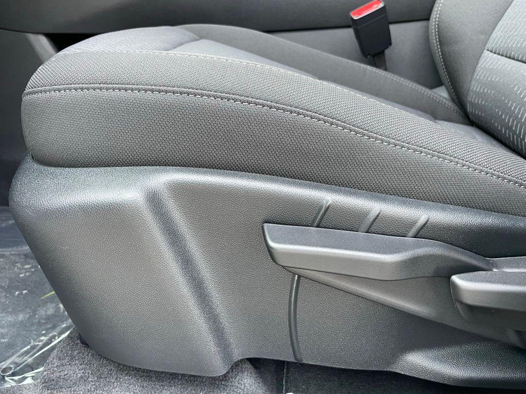 new 2026 Chevrolet Equinox car, priced at $28,490