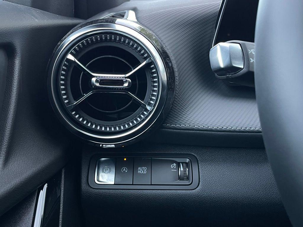 new 2026 Chevrolet Equinox car, priced at $28,390