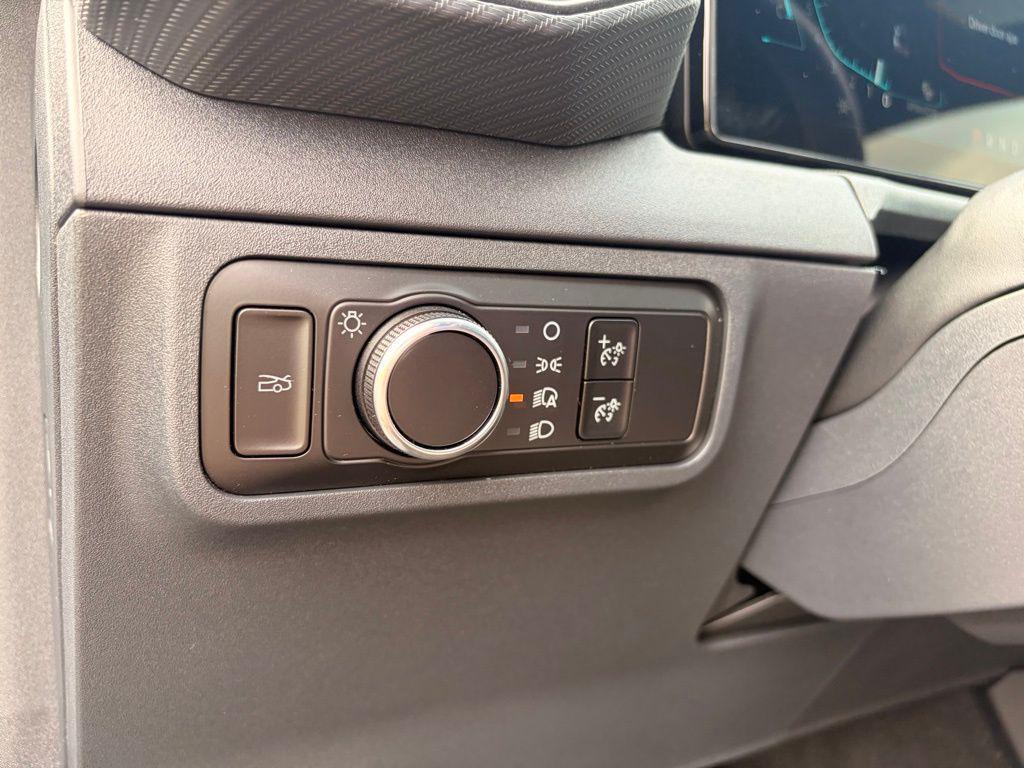 used 2025 Ford Mustang car, priced at $43,024